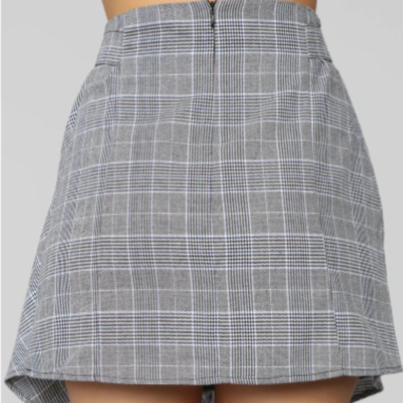 FashionNova Forget Me Knot Plaid Skirt - Picture 3 of 3